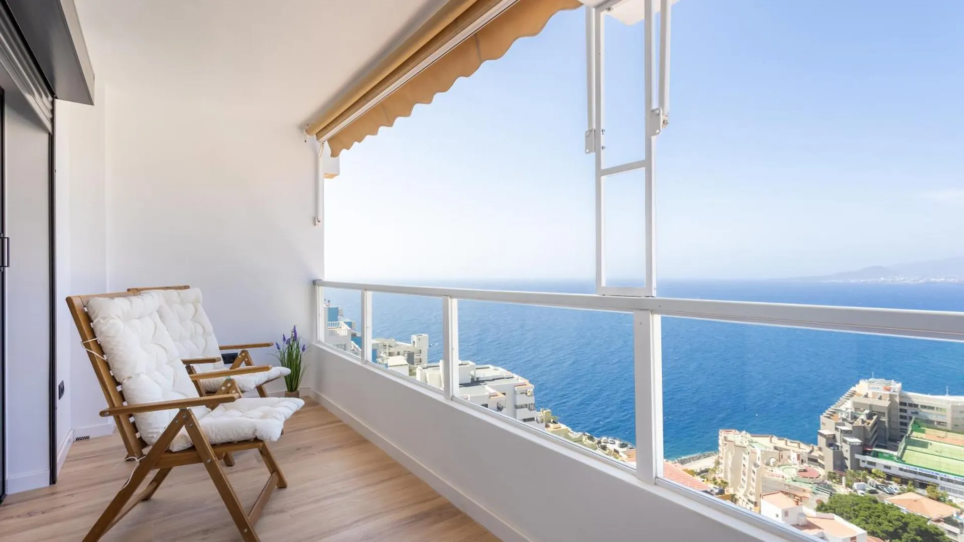Home2Book Miami Views Apt & Pool, Tabaiba Apartment